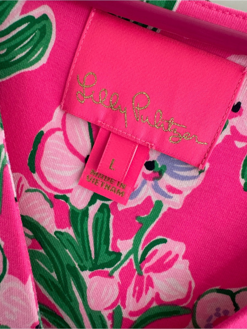 Lilly Pulitzer Calla V-Neck Dress in Roxie Pink Worth a Look Print - Picture 3 of 5